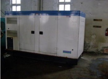 拉孜康明斯150kw大型柴油二手发电机组
